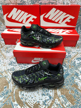 Load image into Gallery viewer, Shoes