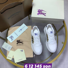 Load image into Gallery viewer, Shoes