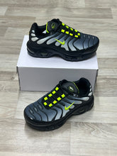 Load image into Gallery viewer, Shoes boy