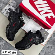 Load image into Gallery viewer, Shoes