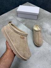Load image into Gallery viewer, Slipper