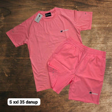 Load image into Gallery viewer, Tshirt