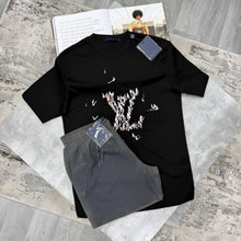 Load image into Gallery viewer, T-shirt