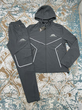 Load image into Gallery viewer, Tracksuit men