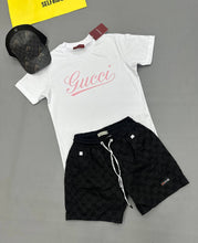 Load image into Gallery viewer, Tshirt