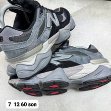 Load image into Gallery viewer, Shoes