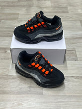 Load image into Gallery viewer, Shoes boy