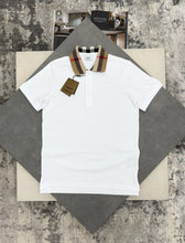 Load image into Gallery viewer, Tshirt