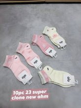 Load image into Gallery viewer, Socks