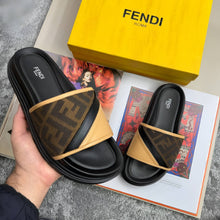 Load image into Gallery viewer, Slipper men