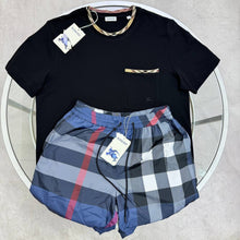 Load image into Gallery viewer, T-shirt