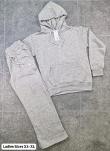 Load image into Gallery viewer, Tracksuit women