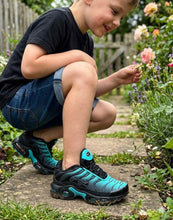 Load image into Gallery viewer, Shoes