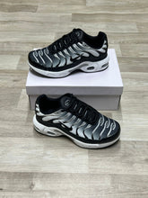 Load image into Gallery viewer, Shoes boy