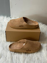 Load image into Gallery viewer, Slipper