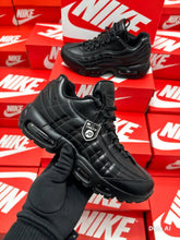 Load image into Gallery viewer, Shoes