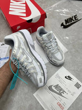 Load image into Gallery viewer, Shoes