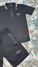 Load image into Gallery viewer, T-shirt