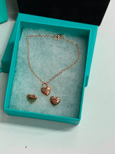 Load image into Gallery viewer, Necklace