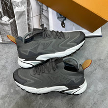 Load image into Gallery viewer, Shoes