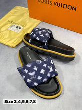 Load image into Gallery viewer, Slipper