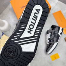 Load image into Gallery viewer, Shoes