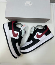 Load image into Gallery viewer, Shoes