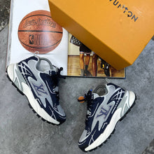 Load image into Gallery viewer, Shoes