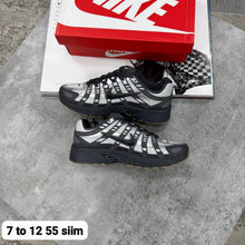 Load image into Gallery viewer, Shoes