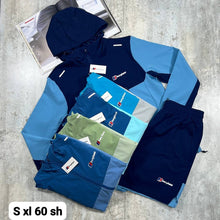 Load image into Gallery viewer, Tshirt