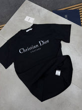 Load image into Gallery viewer, T-shirt