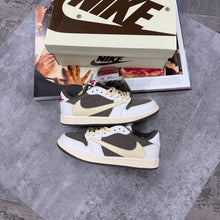 Load image into Gallery viewer, Shoes