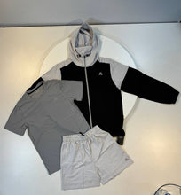 Load image into Gallery viewer, Tshirt