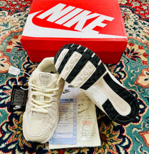 Load image into Gallery viewer, Shoes women