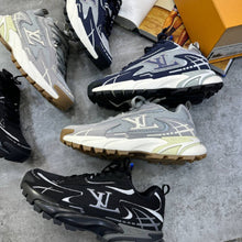 Load image into Gallery viewer, Shoes