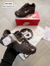 Load image into Gallery viewer, Shoes