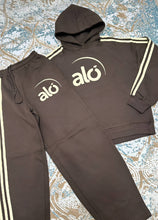 Load image into Gallery viewer, Tracksuit