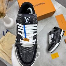 Load image into Gallery viewer, Shoes