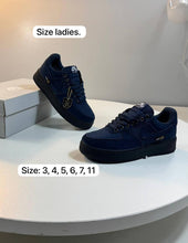 Load image into Gallery viewer, Shoes