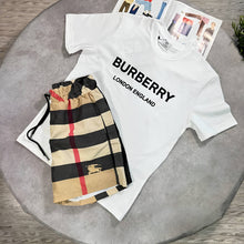 Load image into Gallery viewer, T-shirt