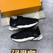 Load image into Gallery viewer, Shoes