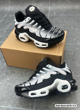 Load image into Gallery viewer, Shoes