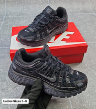 Load image into Gallery viewer, Shoes