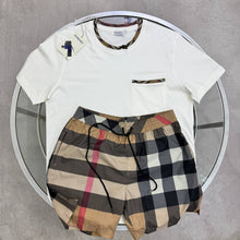 Load image into Gallery viewer, T-shirt