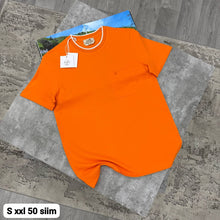 Load image into Gallery viewer, Tshirt