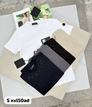 Load image into Gallery viewer, Tshirt