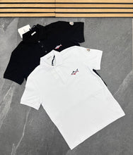 Load image into Gallery viewer, Tshirt