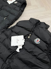 Load image into Gallery viewer, Jacket