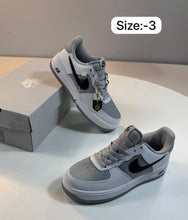 Load image into Gallery viewer, Shoes