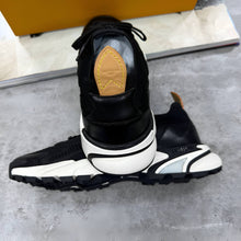 Load image into Gallery viewer, Shoes